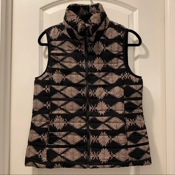 Entro Women’s Aztec Zip Up Vest - Medium - Picture 5 of 7